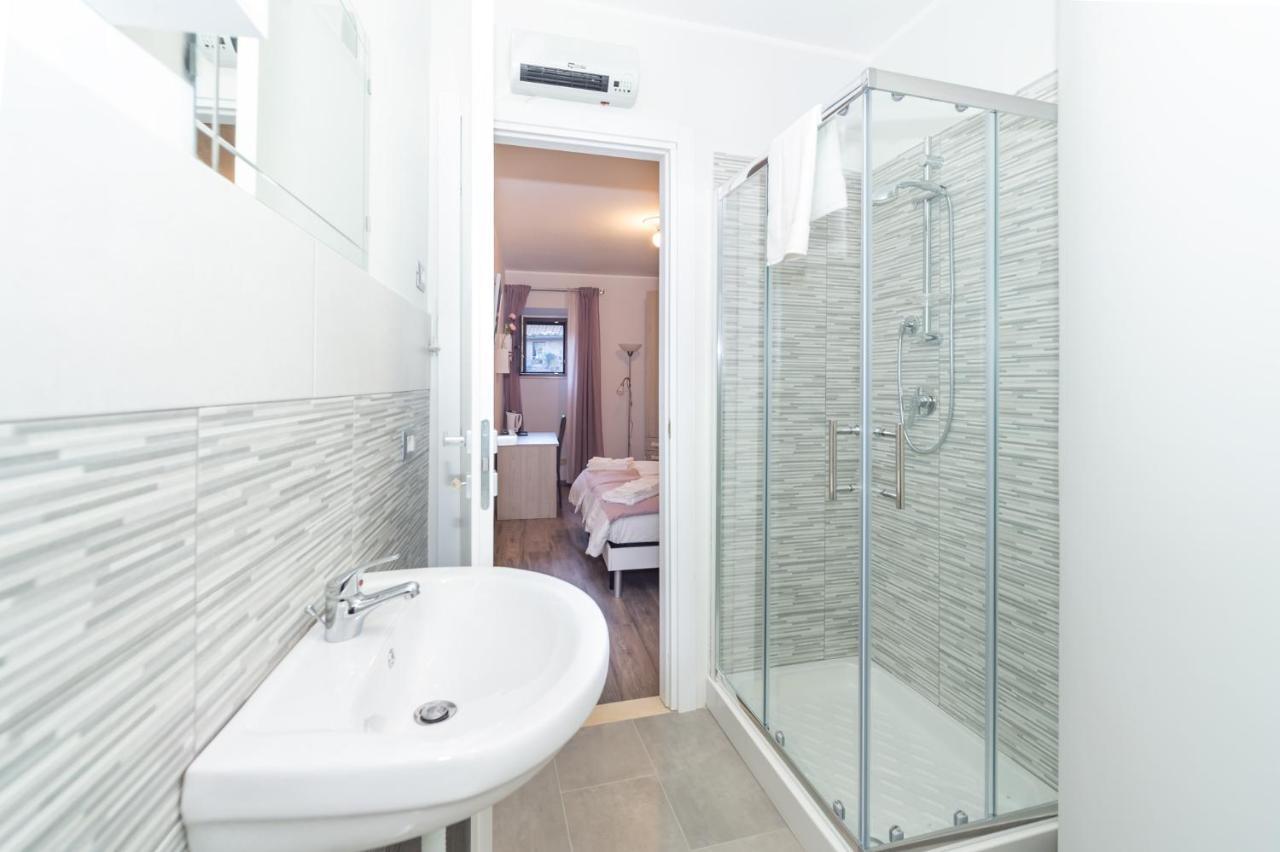 La Dimora Nel Borgo Apartment Vitorchiano Luaran gambar